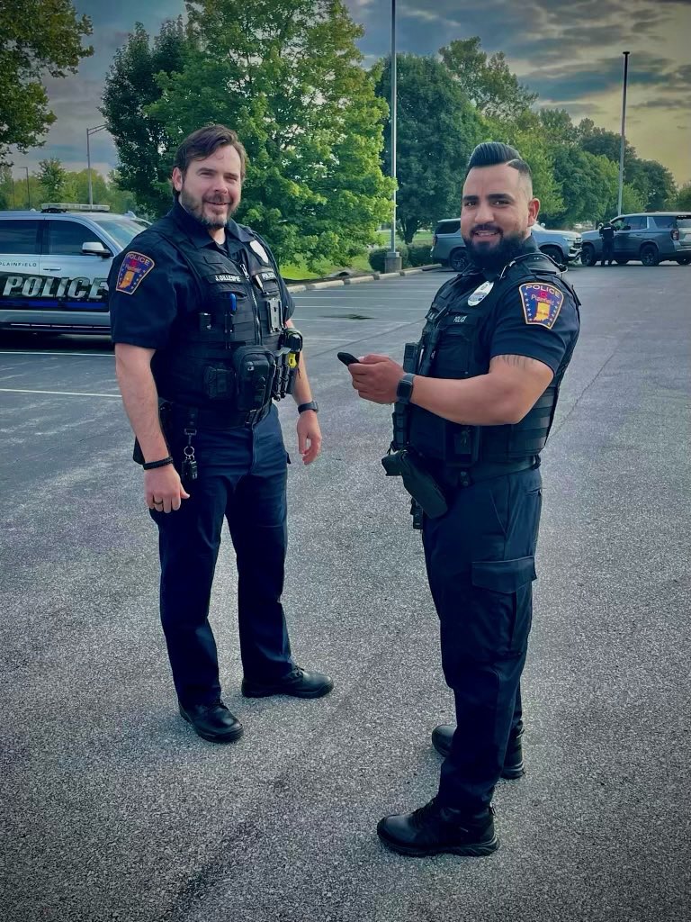 JimTheSGT's tweet photo. Excited to start late shift tomorrow night, patrolling with my good buddy, Officer Sukhjeet Singh. We both lateraled to Plainfield this summer and have been enjoying serving this great community! #HereToServeYou #CommunityOfValues https://t.co/PysxMYK48L