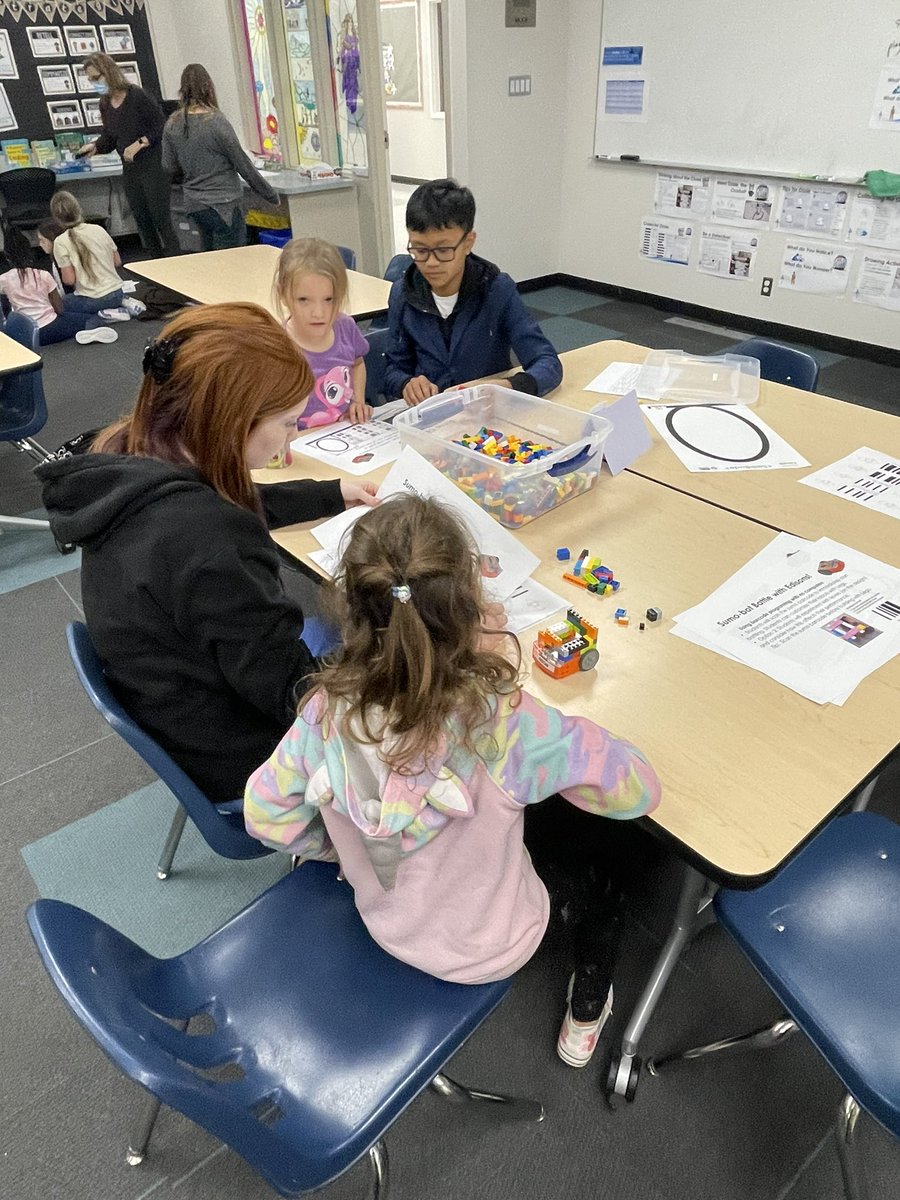 ms_scheuer's tweet image. We are celebrating Education Week at @StTimothyRegina with some special buddy activities! Thank you @jstewiestewie for bringing in these awesome tech resources from RCSD! @RCSD_No81 @StTimothyRegina