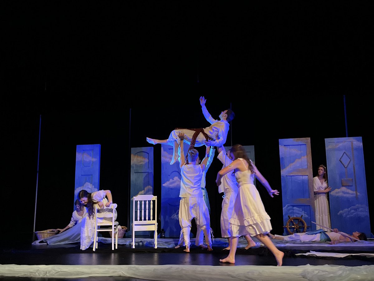 StaffordPlayers's tweet photo. Support our team as we prepare to compete at VTA. See METAMORPHOSES next Tuesday, October 25 at 7pm. Admission is free! @shsindiantribe https://t.co/tlwyChX2Jt