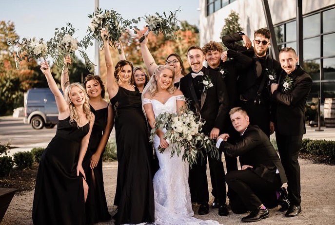 tabbicat_'s tweet photo. The way that our wedding and trip was over 2 weeks ago…why is time moving so fast 🥺 https://t.co/RROUpZ01U1