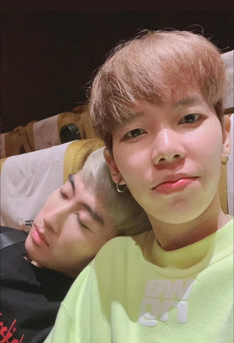 orawanvi's tweet photo. ชอบรูปนี้ดูแล้วมีความสุข🥰 #1Yพลังวิเศษxนุ๊กปาย https://t.co/DN9S9wA39e