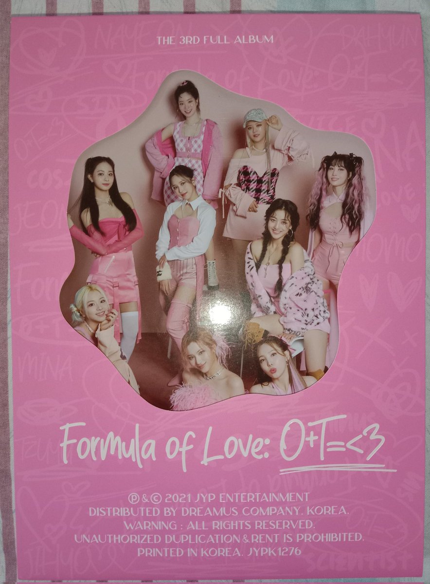 lee_dd0's tweet photo. hello everyone! not comms related hehe. help po baka may kilala kayo na want mag buy ng mga album, dm lang pooo. semi quitting na eh, own collection ko po ito. thank uuuu.

tags lf wtb wts lfb lfs to twice ph album nayeon jeongyeon momo sana jihyo mina dahyun chaeyoung tzuyu https://t.co/iJQ6ov5YZJ