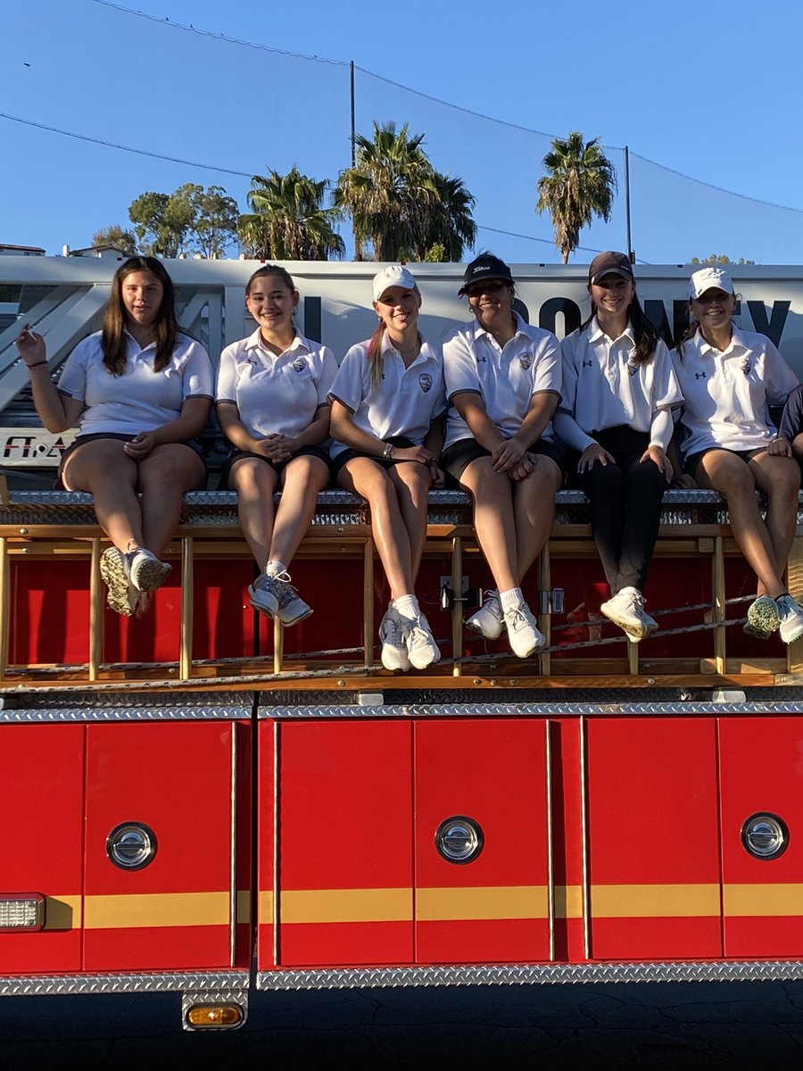 AHSchargersgolf's tweet photo. These girls are on fire! AHS gets a 219-333 win over Calabasas at par 36 Calabasas CC. Mathea Sagel and Addison Kloch were co-medalists with 37s. Final record is 13-2, 9-1. One order of business remains: win a league title on Thursday! @AHS_Chargers @TheAcornSports @vcspreps https://t.co/1oOesKlL7f