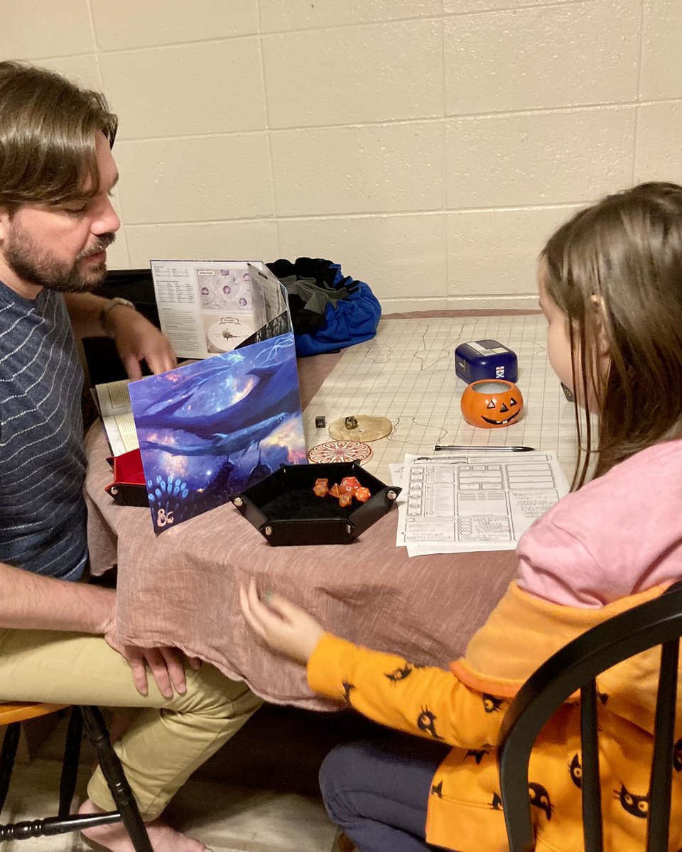 prestidad's tweet photo. Just a little after dinner spelljamming #dmd #spelljammer #dndad #dndkids #ttrpg https://t.co/oMxb4HgX4R