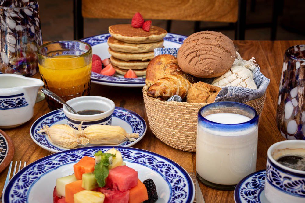 rest_los3gallos's tweet photo. BREAKFAST!
We will soon be offering a breakfast menu at our Cabo San Lucas restaurant.
Stay tune for more information!
#LosTresGallos #Breakfastmenu #LosCabos #tastytuesday #breakfasttime #fruitplate #caborestaurant #newmenu https://t.co/4pXN25vdbQ