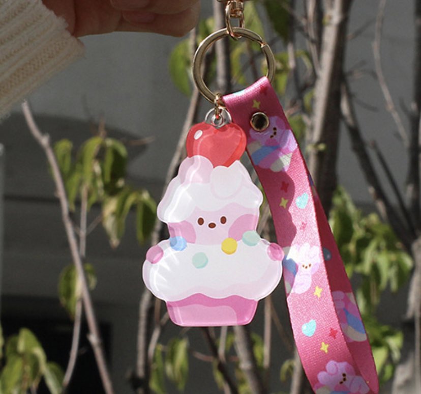 sofarsogoodxyou's tweet photo. (pre-order) พวงกุญแจอะคริลิก BT21  
✨ 260฿  
🚢 3-5 วีคหลังส่งกลับ
🚚  50฿ ไม่บวกเพิ่ม
💙 สนใจสั่งซื้อ dm มาได้เลยค่า 
#พรีกับโซกู๊ด #ตลาดนัดบังทัน #ตลาดนัดรถไฟbt21 #ตลาดนัดBTS https://t.co/AilF51BCae