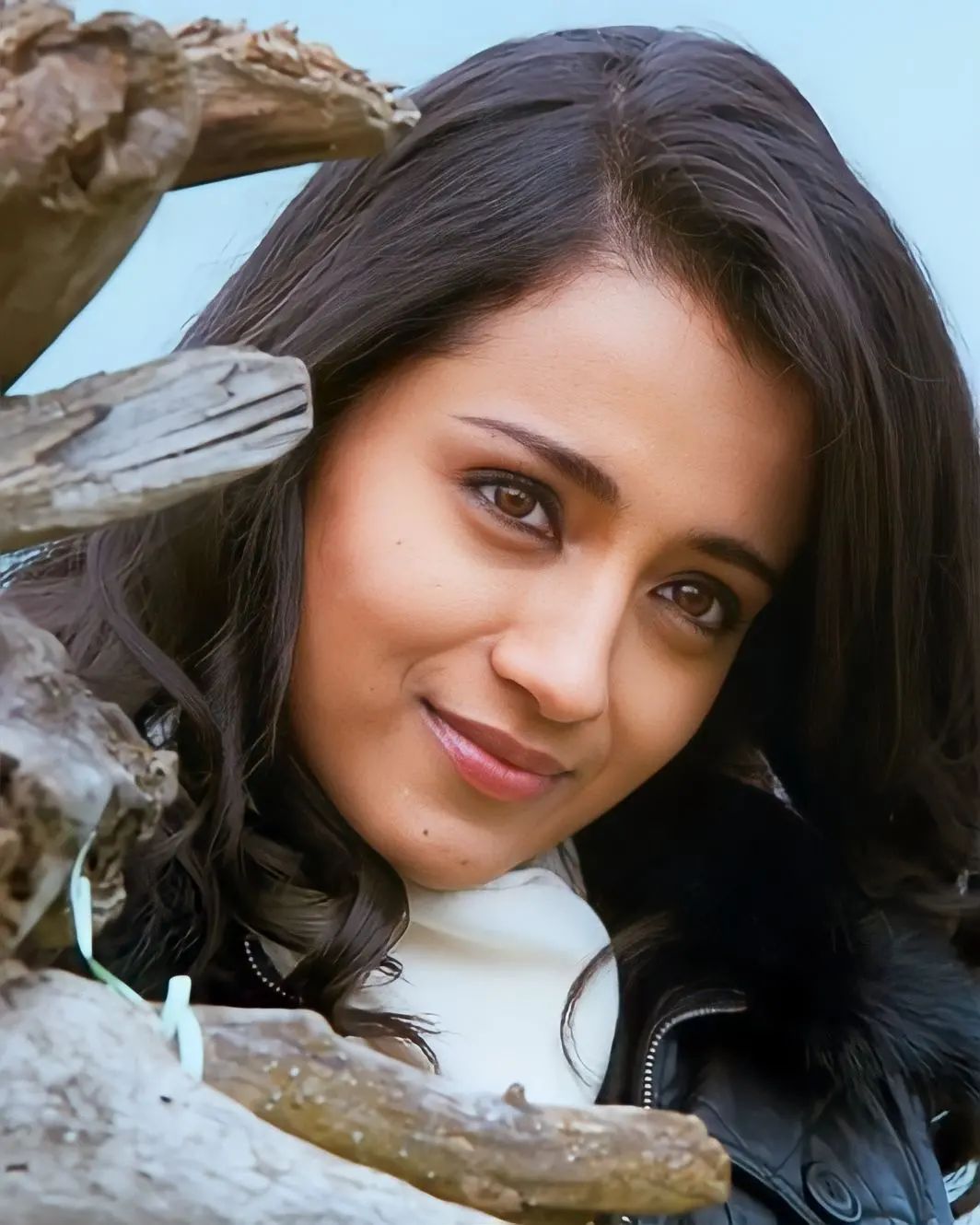 FfZq7sIVUAAv8-r?format=jpg&name=large