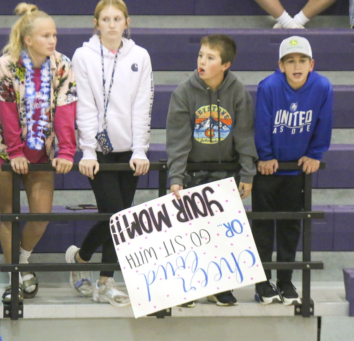 SCIStephanie's tweet photo. This is the best sign I've seen - "Cheer loud or go sit with your mom!" Love it, young @cpsbroncos fans. #bestsignever #broncoblue https://t.co/oo6ozNpZi3