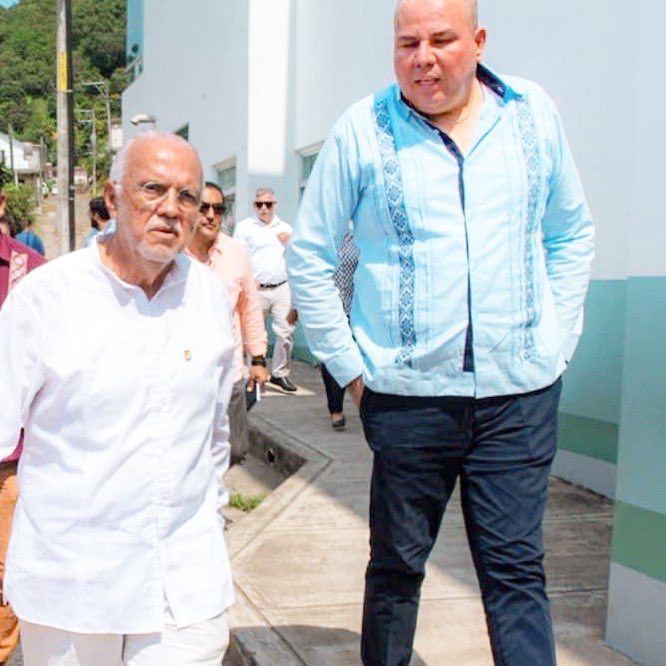 En #Nayarit tenemos un Gobernador bien #Chambeador, Gracias <a href="/MiguelANavarroQ/">Miguel Ángel Navarro</a> por ayudarnos a mejorar #SanBlas