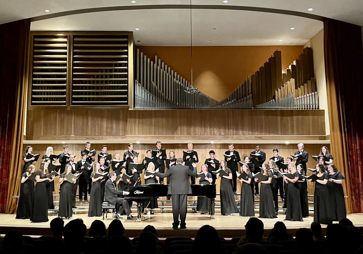 Congratulations to the OBU Women’s Chorus and Singers on a wonderful fall concert! <a href="/OuachitaAlumni/">Ouachita Alumni Relations</a> <a href="/Ouachita/">Ouachita Baptist University</a>Music <a href="/OBUfinearts/">Ouachita Fine Arts</a> @Ouachita