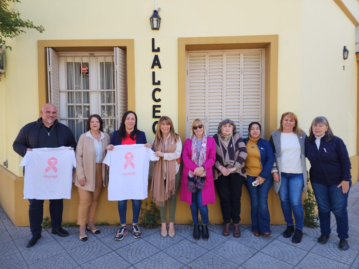 ProQuilmes1's tweet image. AYER estuvimos con la liga Argentina de lucha contra el cáncer. (LALCEC).
Siempre  lo importante  es conversar sobre estas problemáticas y poder solucionarlas.
@marusotolano @Vic_difrancesco @Aby6002 @ProQuilmes1 @proargentina