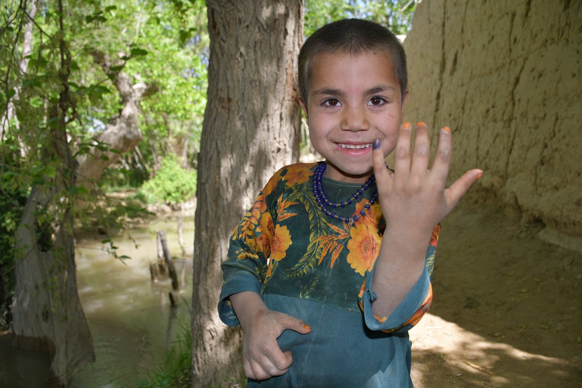 Tomorrow is the last day of the #polio vaccination campaign. Vaccinate all your children including new-born babies and sick children today. Vaccination is the only way to protect your children from #poliovirus. #PolioFreeAfghanistan #EndPolio #VaccinesWork