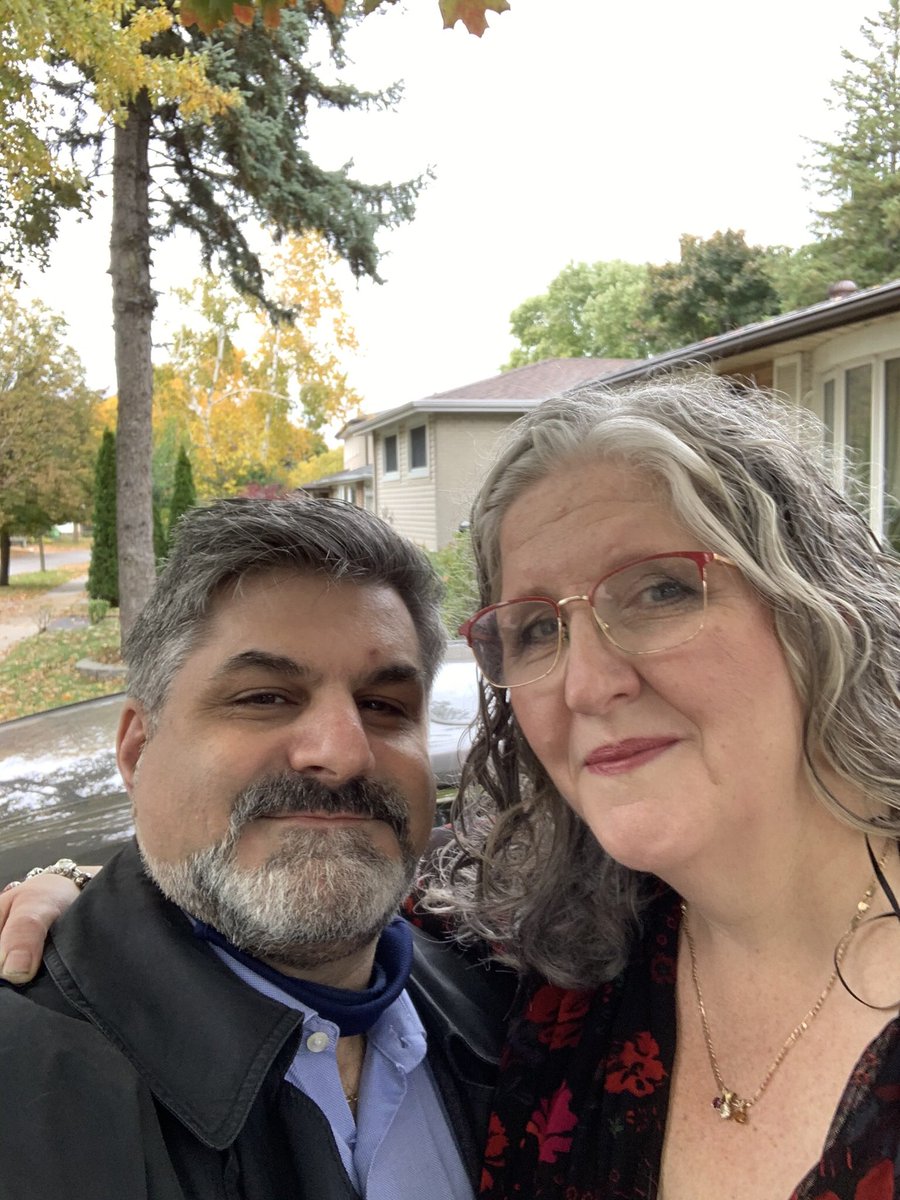 dbugmars's tweet photo. 25th Silver Wedding Anniversary,  Part 4:   BIG night out — Restaurant 360!   Top ‘o’ the world for my outta this world wife Maryke Bugeya! https://t.co/NculmKz0dW