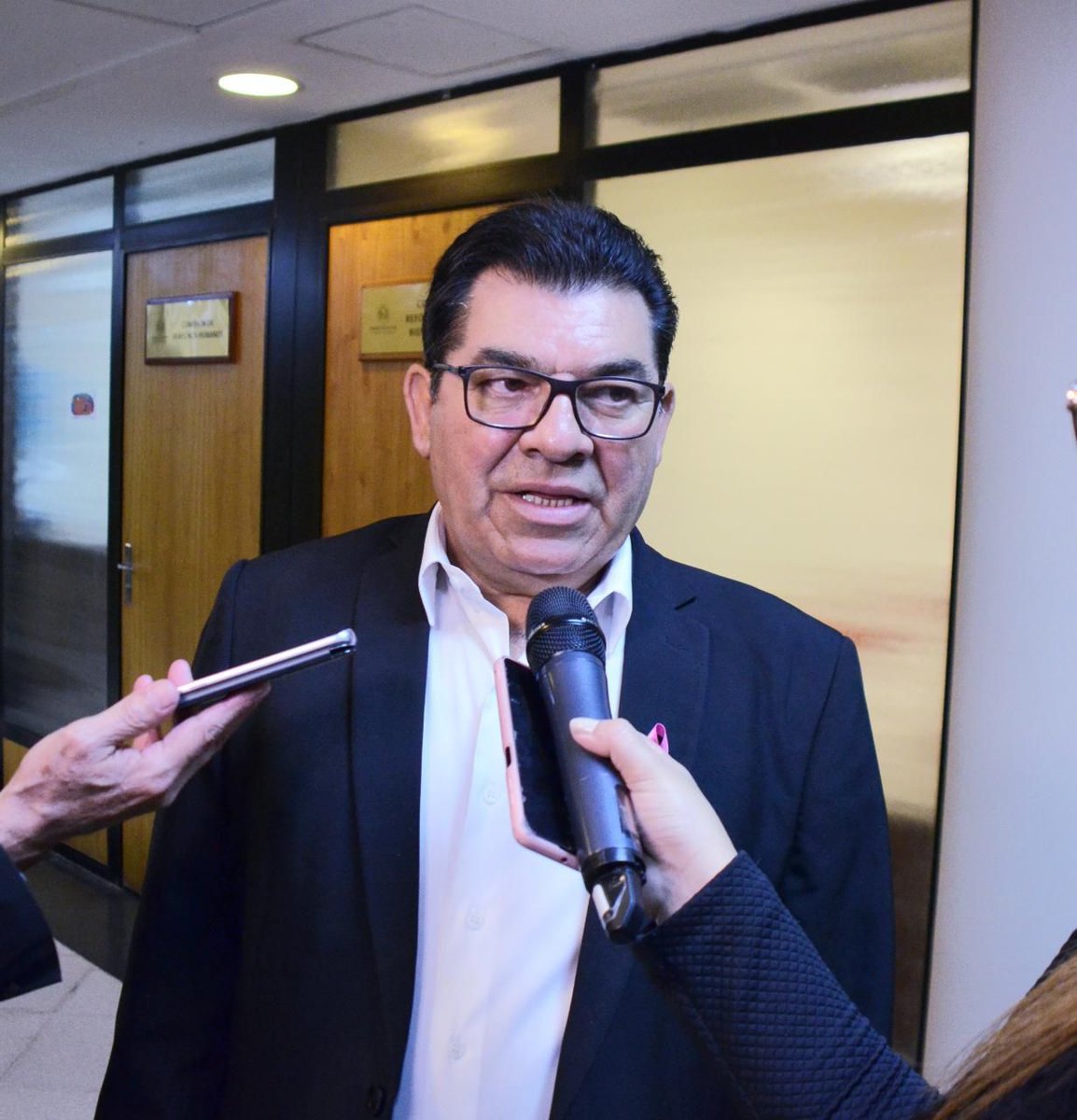 Carlos Zena dijo que convocarán a la titular del Indert para conocer la situación actual de las tierras conocidas como Antebi Cué teniendo en cuenta el proyecto de ley que plantea la cesión de esas propiedades a los actuales ocupantes <a href="/Universo970py/">Universo 970 AM</a>