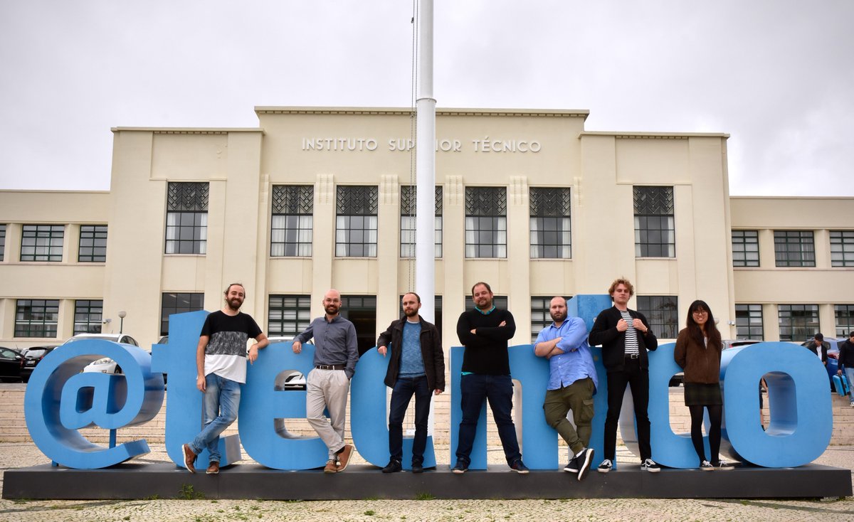 We've had the pleasure of hosting Lisa Goh from <a href="/CEAParisSaclay/">CEA Paris-Saclay</a> and Maciej Kierkla and Mateusz Zych from <a href="/UniWarszawski/">Uniwersytet Warszawski</a>, collaborators from the ADIEU and COGWAy projects, funded by <a href="/fct_pt/">FCT - Fundação para a Ciência e a Tecnologia</a> 🇵🇹, <a href="/sup_recherche/">Ministère Enseignement supérieur/Recherche/Espace</a> 🇫🇷 and <a href="/NAWAPoland/">NAWA Polish National Agency for Academic Exchange</a> 🇵🇱. Here they are with the <a href="/istecnico/">Instituto Superior Técnico</a> collaborators!