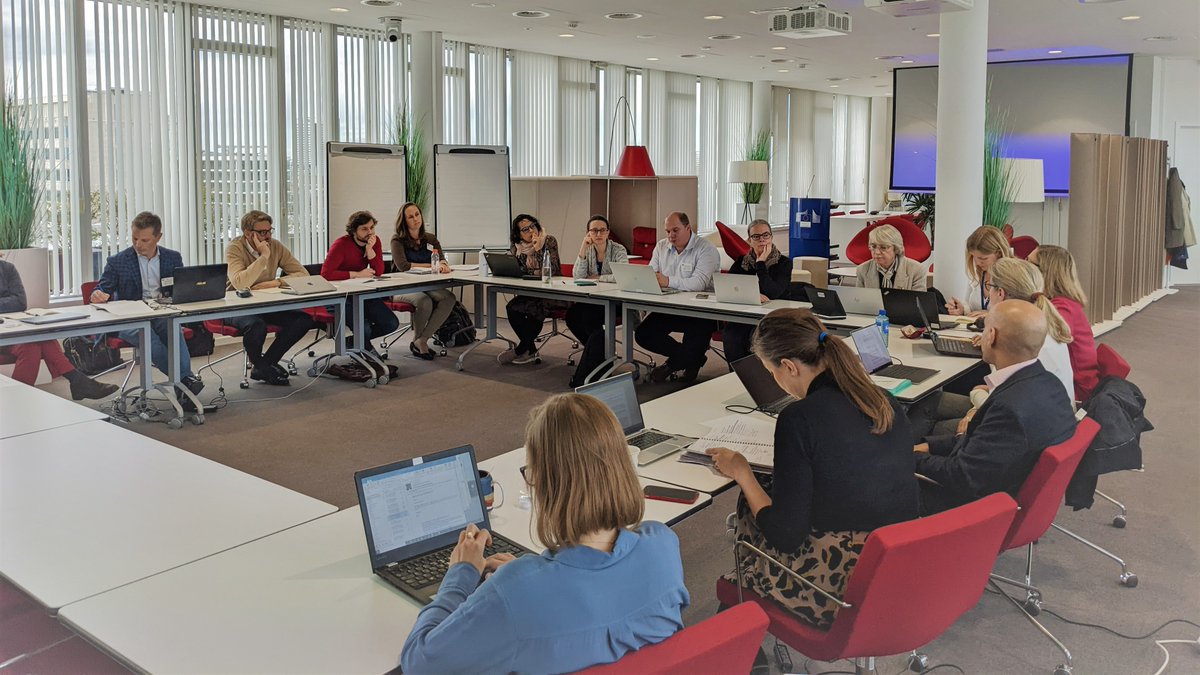 Last week, our Expert Group on the #COVID19 impact on #GenderEquality in R&I met to discuss with stakeholders: 🏋️lessons learnt 💼support to women & early career researchers ⚖️way forward for an inclusive @EUResearchArea 🙌Report is coming in 2023, stay tuned! #UnionofEquality