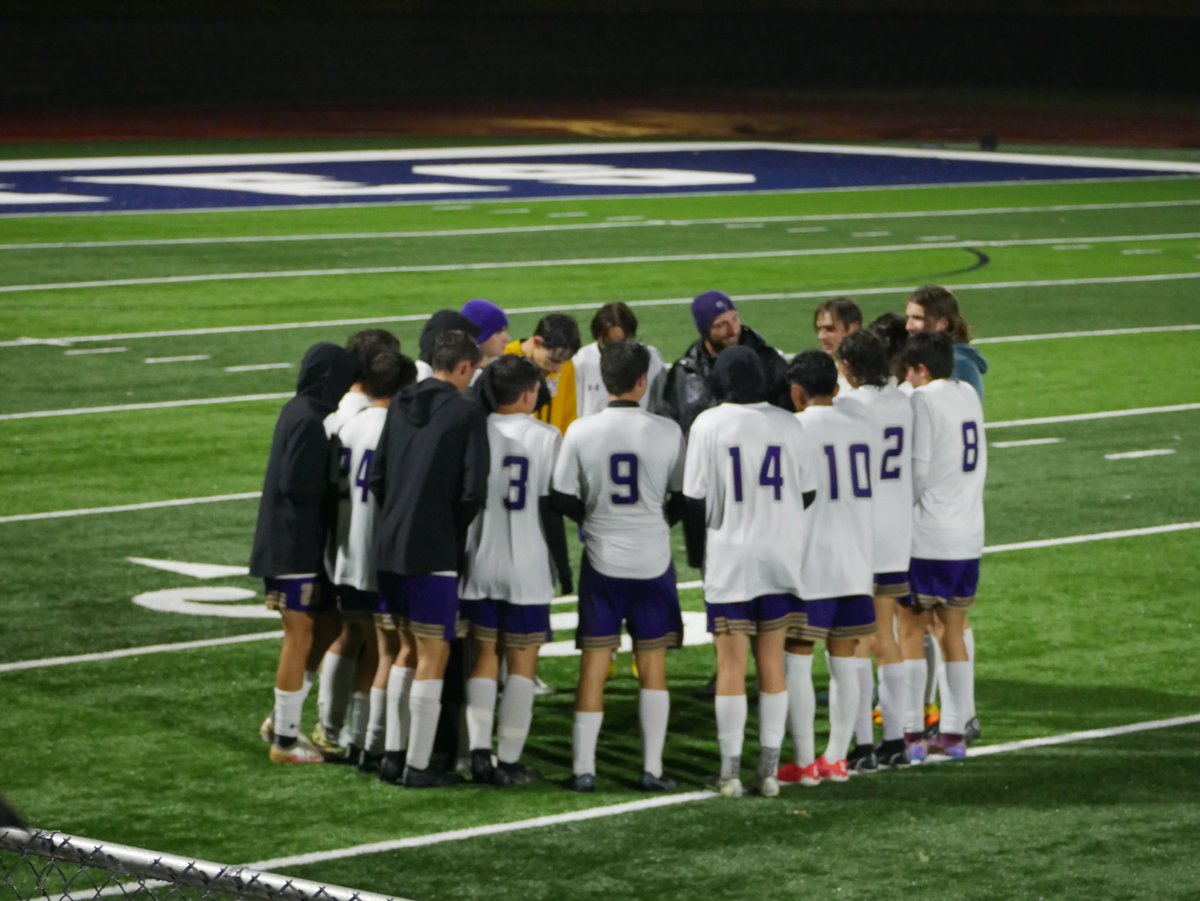 Thank you @scpiratesoccer for braving the elements with us last night 🌧 Always a good time competing with the Pirates. Great competitors and even better people.

We finish the regular season with a 3-0 win. 
Goals by Lando, Levi &amp; Ladlie ⚽️
Assists by Baggio &amp; Lando 
LD &amp; MP 🔒
