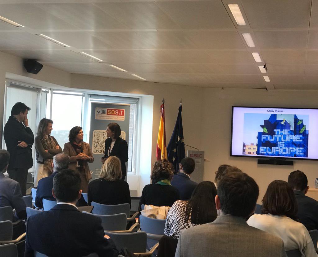 SenenaCorbalan's tweet photo. Iniciamos la misión de trabajo a #Bruselas 🇪🇺de la Red de Oficinas Europeas #RedOE de @Crueuniversidad
Qué mejor que hacerlo junto a los equipos de @CSICBruselas, @SOST_CDTI @UeEspana y @RegMurciaBrux
¡Muchas gracias! https://t.co/9uasp7vp17