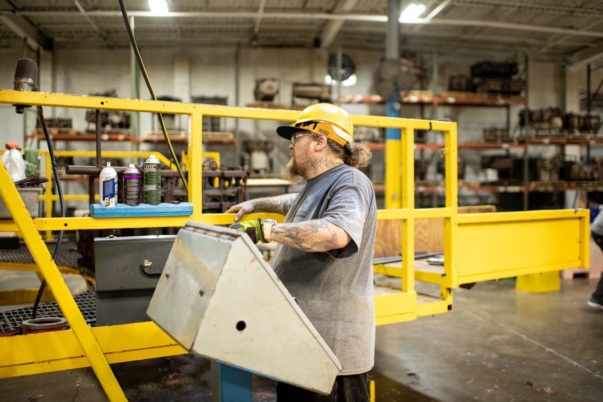 IRM_Molding's tweet photo. Each member of our team is important to us! Every person has a hand in molding the highest quality products for our clients.

#rotationalmolding #rotomolding #plainfieldin #jobsnearme #factoryjobs #manufacturing https://t.co/mJNisXk7Ji