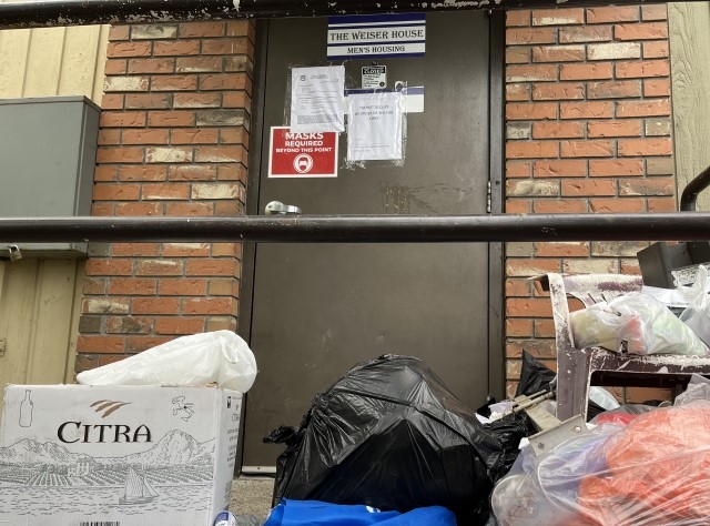 InfoNewsKam's tweet photo. Why a Kamloops shelter refused evicted tenants of derelict apartment #Kamloops https://t.co/NS9Pdctu4u https://t.co/BqCZzpTa6w