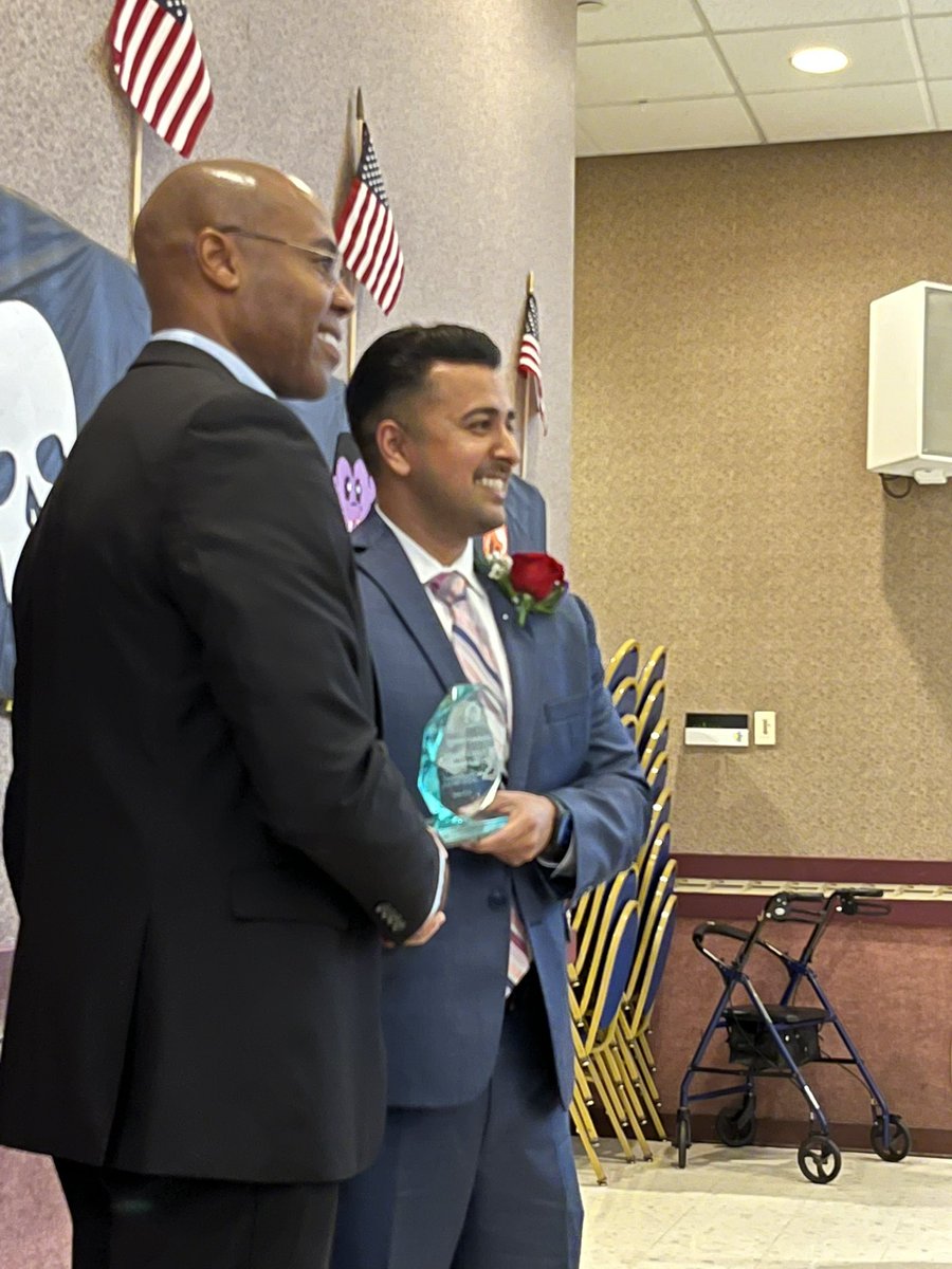 benitazahn's tweet photo. Honored to keynote at the 1st First Responders Award Pgm @Rotary club of Albany congrats @AlbanyFFs Lt Mark Fusco and. @albanypolice Detective Jesse Mall https://t.co/FhSlKcBPCo