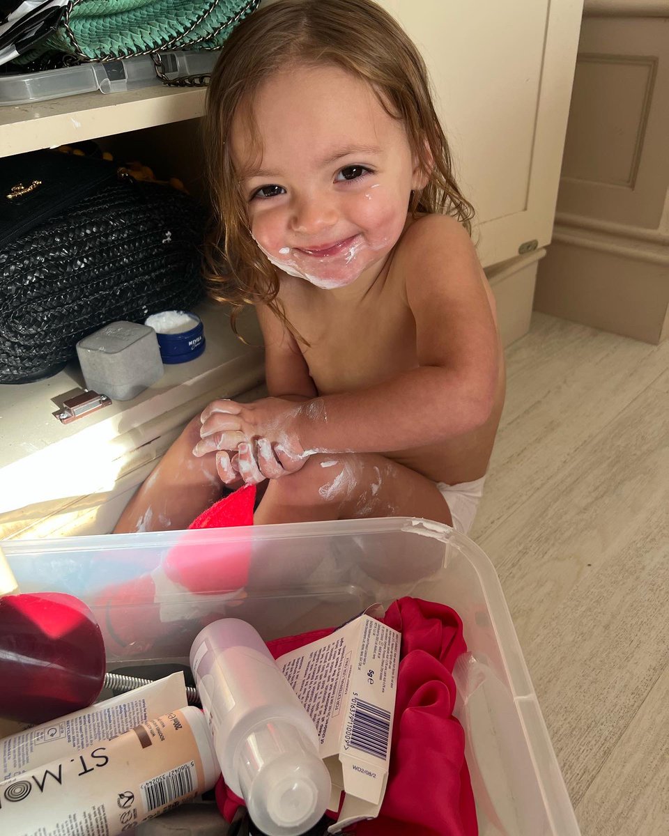 NejmaAkrari's tweet photo. My beauty ❤️❤️ https://t.co/NFmVVMNNtu