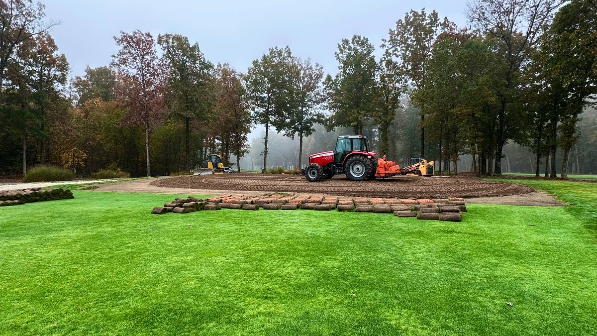 And 10 green having some reshaping also. #constructionseason