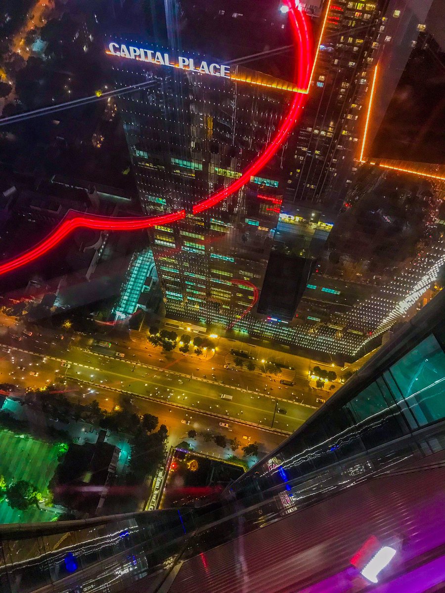 abdulfati_odg's tweet photo. View over Sky Lotte observation desk in hanoi.The 3rd tallest building in Vietnam
Tower height: 272m
.
.
.
.
.
.
#sunset #sunsetphoto #sunsetpicture
#photography #streetphotography #photographer #landscape #landscapephotography #travel #travelphotography #beautifulscenery https://t.co/dcWwJplFwy