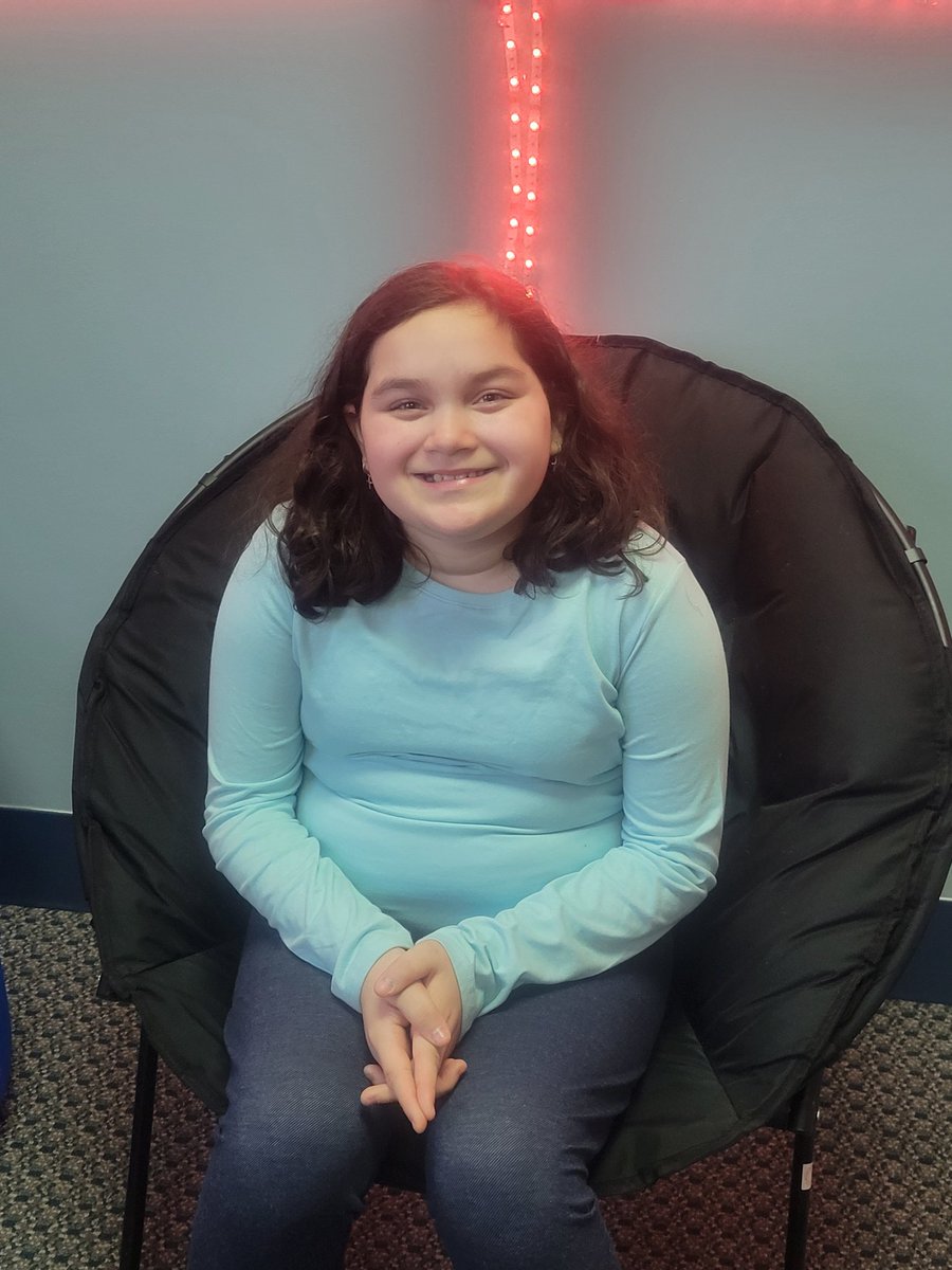 Christen Hutchinson tweet media