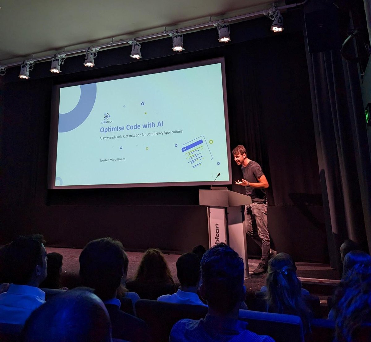 turintechai's tweet image. We were excited to meet over 400 🇬🇷 #GreeksinTech in London last week. Thanks @marathon_vc for inviting us! Our CTO @maik18 shared insights into #AI-powered #CodeOptimisation and how our #evoML platform can accelerate the delivery of efficient #ML.
@gtzi