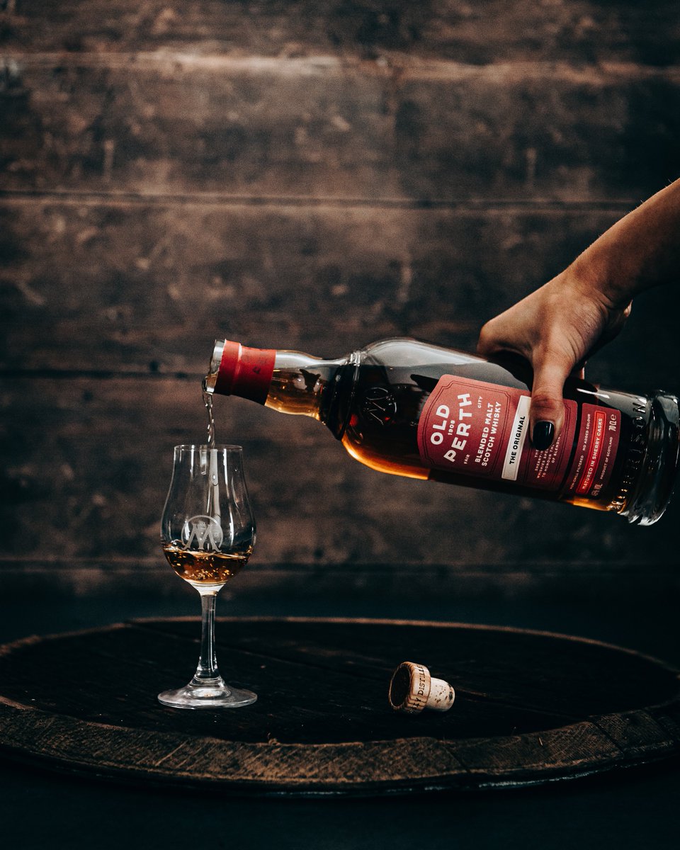 oldperthwhisky's tweet photo. We are at The Perth Arms tonight for a fun-filled evening with @carnmorwhisky ... A tasting with many a dram and many a story.
We can't wait!
#whiskytasting #dunkeld #oldperth https://t.co/SmoiXBoa7z