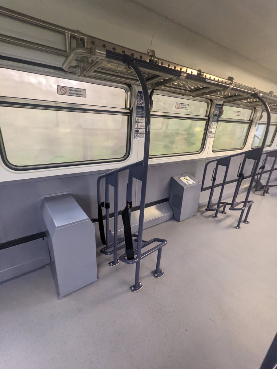 hannahcmuir's tweet photo. Exciting to see @ScotRail Highland Explorer carriage today on the Glasgow-Oban train! 🚲🚆 Would be great to see these across the rest of the country too @Transcotland @ScotRail! 😃 
#activetravel https://t.co/VWNoWNssvE
