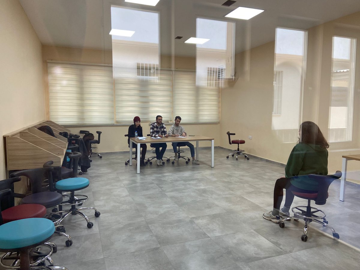 GSB_Talasgm's tweet photo. Erciyes üniversitesi Etak Deneme Sahnesi Tiyatro Kulübü, genç seçmelerine devam ediyor. Benim de tiyatro alanında yeteneğim var diyorsan gençofisimize bekleriz.
#erugençofis
#TalasGm https://t.co/Iek0CsHKX7