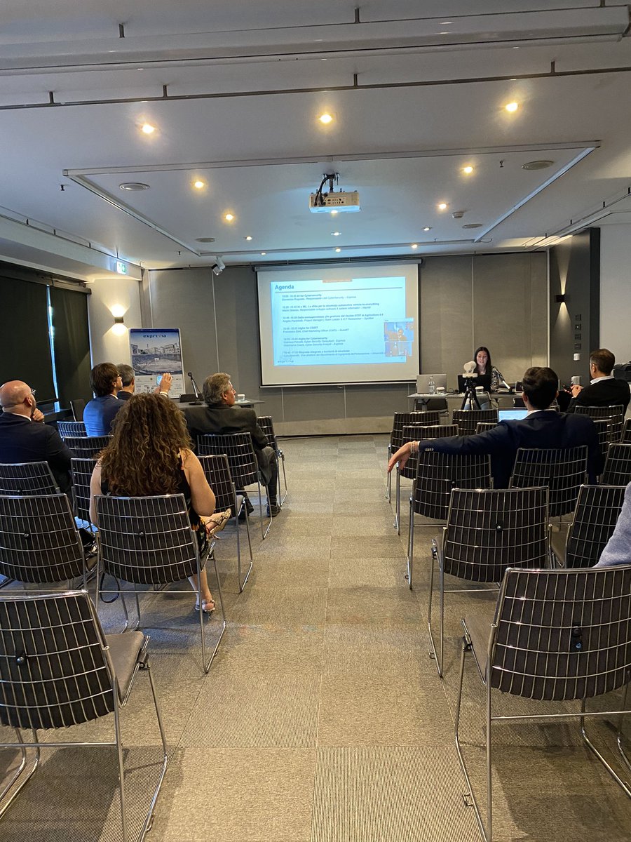 AI e Cybersecurity

#apuliacybersecurityforum
#exprivia
#CyberSecMonth