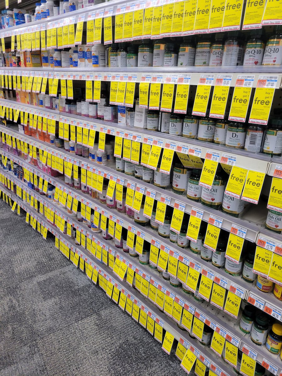 timisery's tweet photo. Dear @cvspharmacy this is why I shop at @Walgreens. They don't think I'm stupid. https://t.co/y8MPyfw8Ow