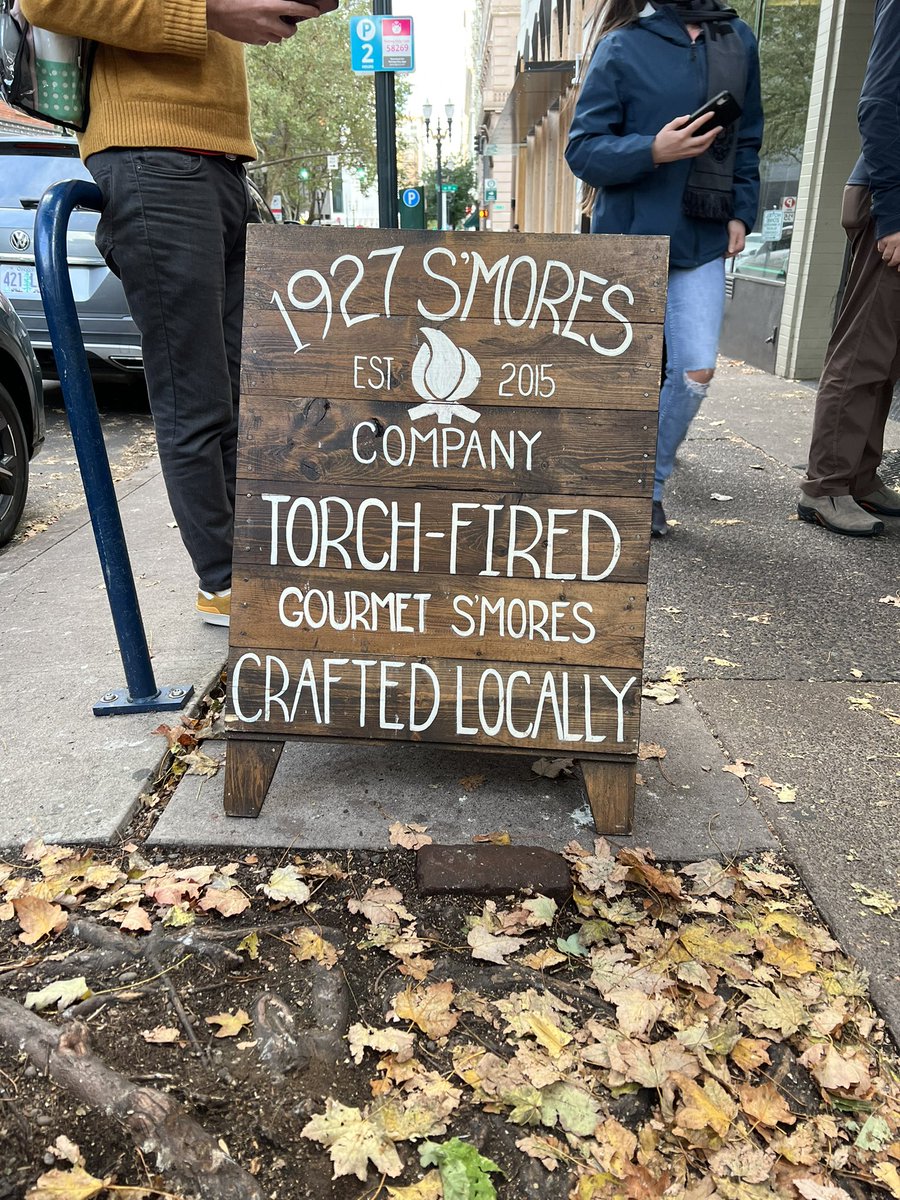 Tom Sietsema tweet media