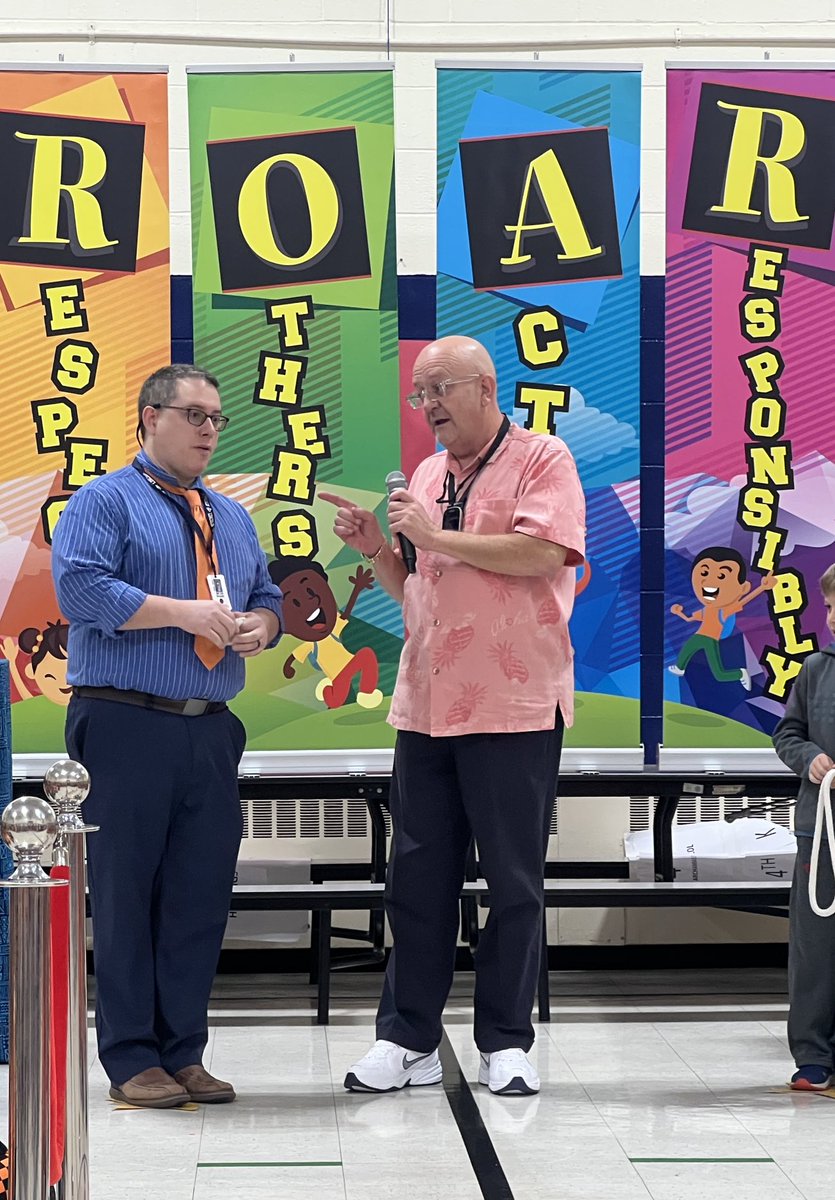 Lincoln Central Elementary School tweet media
