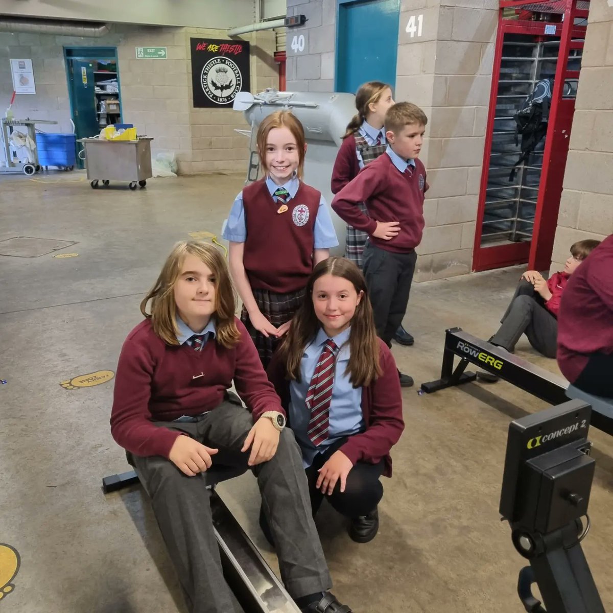 TheFirhillYP's tweet photo. Fantastic first session with @StCharlesGla for their 6-week Let's Row programme!
Get in touch to organise your Let's Row with us today!
#letsrow #rowing #activeschools #indoorrowing #CommunitySportsHub #firhillyouthproject #commuityoutreach @ScottishRowing @glasgowlife https://t.co/b0bd014e7W