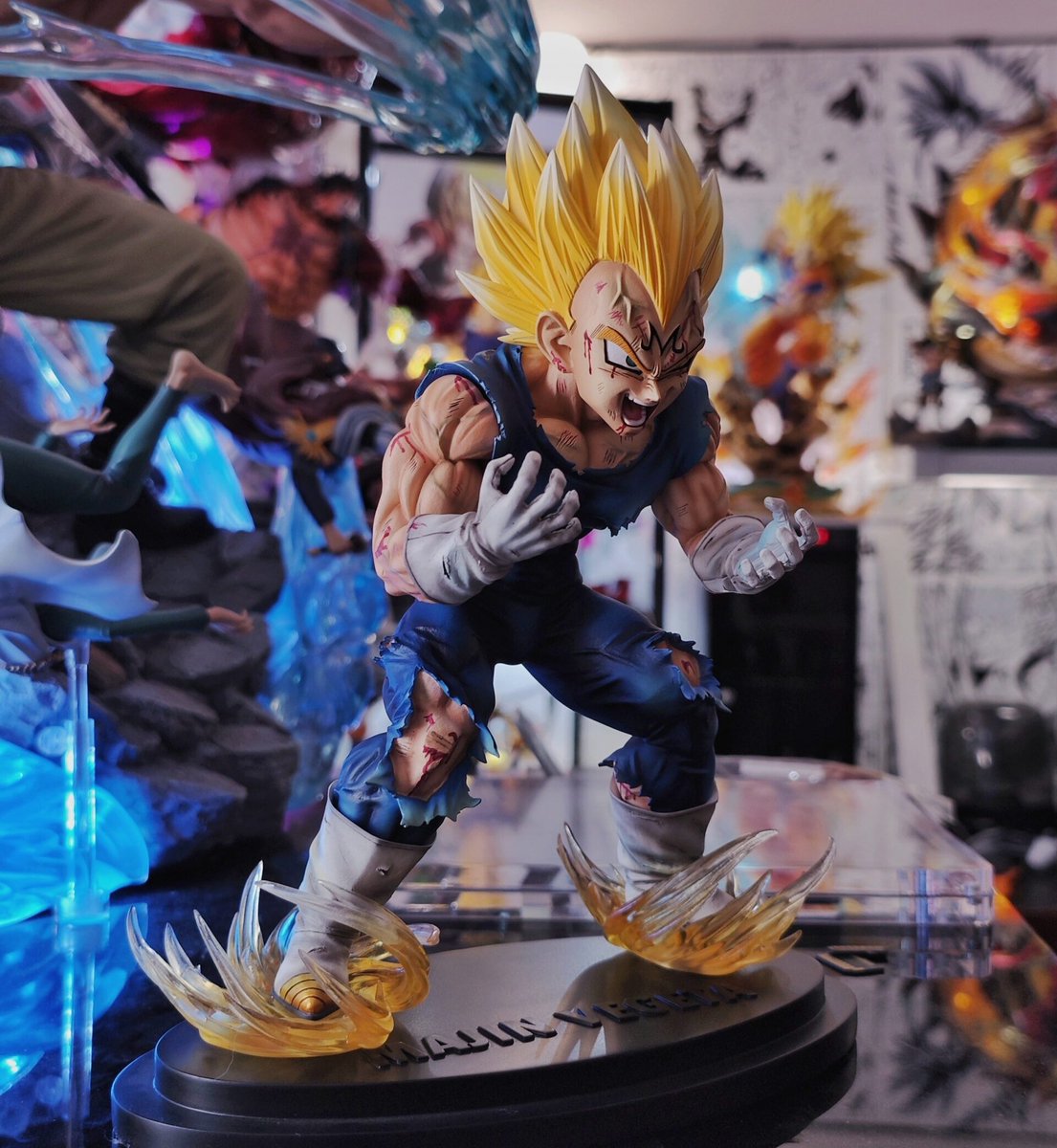 MundoKame's tweet photo. #FigureClass - Majin Vegeta 😏💥
- Versión EX: 230 €
- Versión Regular: 180 €
- Escala 1/6
- Medidas: 28.5 cm de alto
- Reserva: 50 €
- Lanzamiento: 2T de 2023
- PO abierto 🔥
¡Posibilidad de pago a plazos!
📩 Para reservar o más info, enviad mensaje privado
#DragonBallZ https://t.co/assjn84Vfs