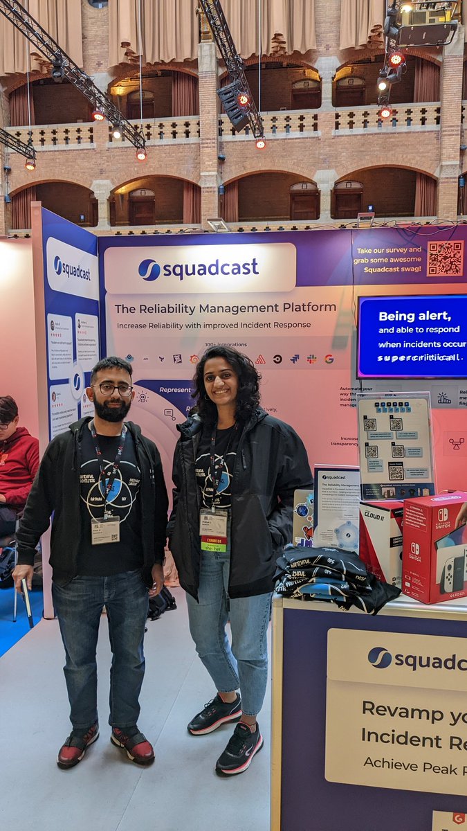 squadcastHQ's tweet image. New favorite T shirt ✅ come and get yours at booth 19! #SREcon22 @SREcon