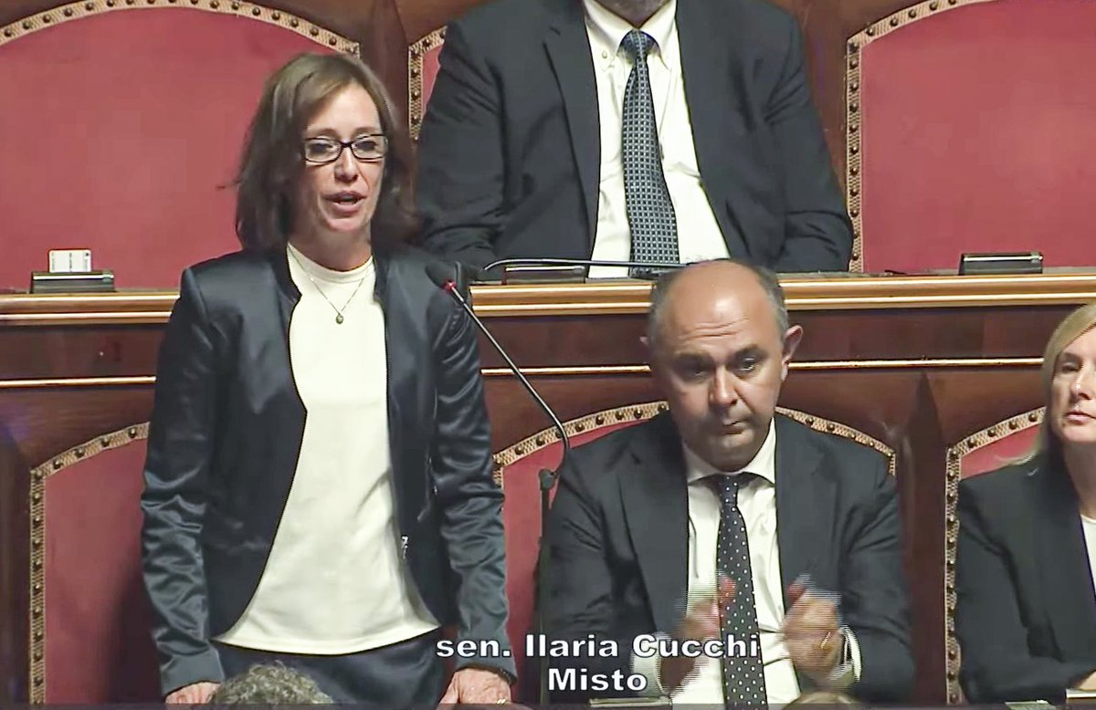 Ilaria #Cucchi ha preso la parola in Senato, davanti a quell'Ignazio La Russa che per anni ha difeso i carabinieri che hanno massacrato Stefano. 

#26ottobre