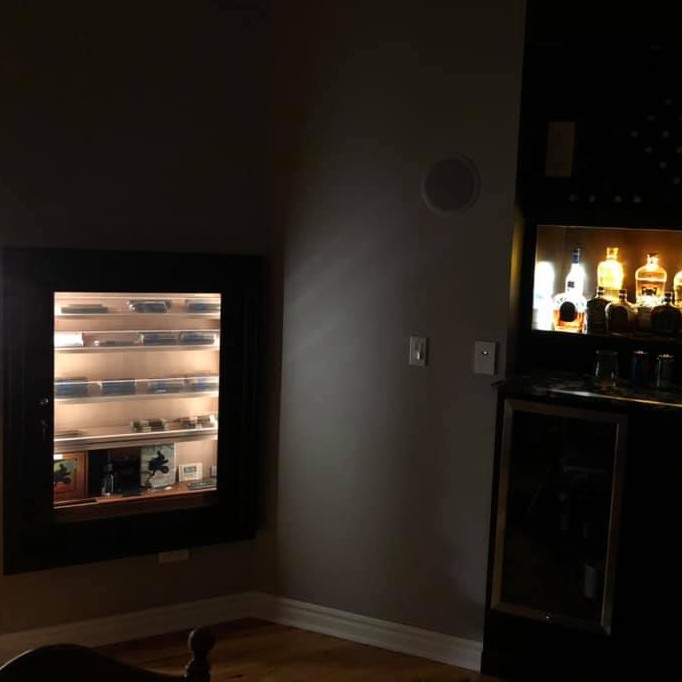 Vigilantinc's tweet photo. "The craftsmanship and elegance of the humidor is just simply put AMAZING. Very happy with my purchase." Thanks Jason! Learn more: https://t.co/4qVAnwMhUJ https://t.co/OjBQ8g6eEu