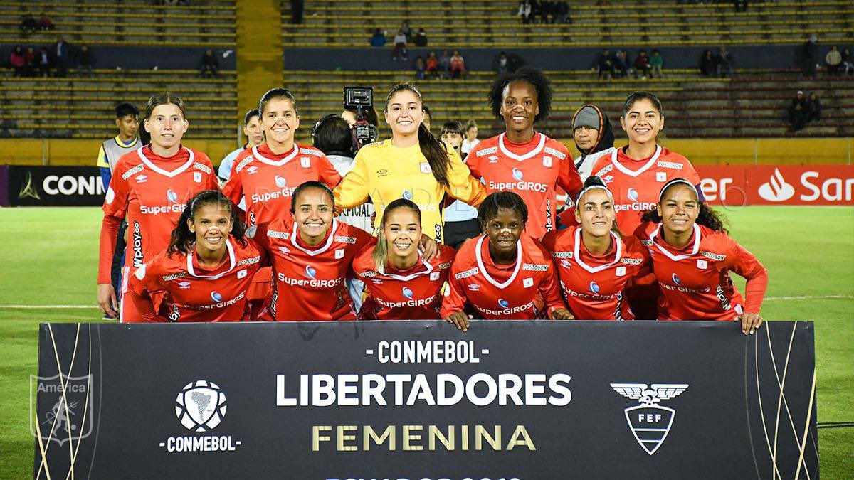 Juezcentral's tweet photo. La selección mayor fue subcampeona de Copa América.
La Sub 20 llegó a cuartos del Mundial.
América y Deportivo Cali llegaron a semis de la Copa Libertadores.
Y la Sub 17 está en la final del Mundial.
Qué lindo año para el fútbol "amateur" femenino colombiano. GIGANTES. https://t.co/wxmJqMp78I