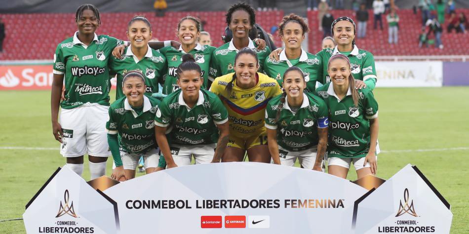 Juezcentral's tweet photo. La selección mayor fue subcampeona de Copa América.
La Sub 20 llegó a cuartos del Mundial.
América y Deportivo Cali llegaron a semis de la Copa Libertadores.
Y la Sub 17 está en la final del Mundial.
Qué lindo año para el fútbol "amateur" femenino colombiano. GIGANTES. https://t.co/wxmJqMp78I