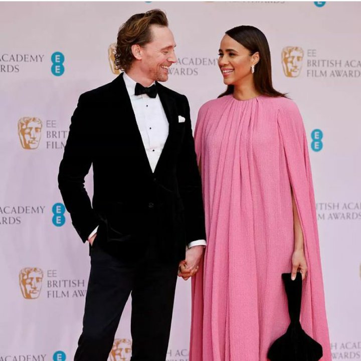 Best of Tom Hiddleston tweet media