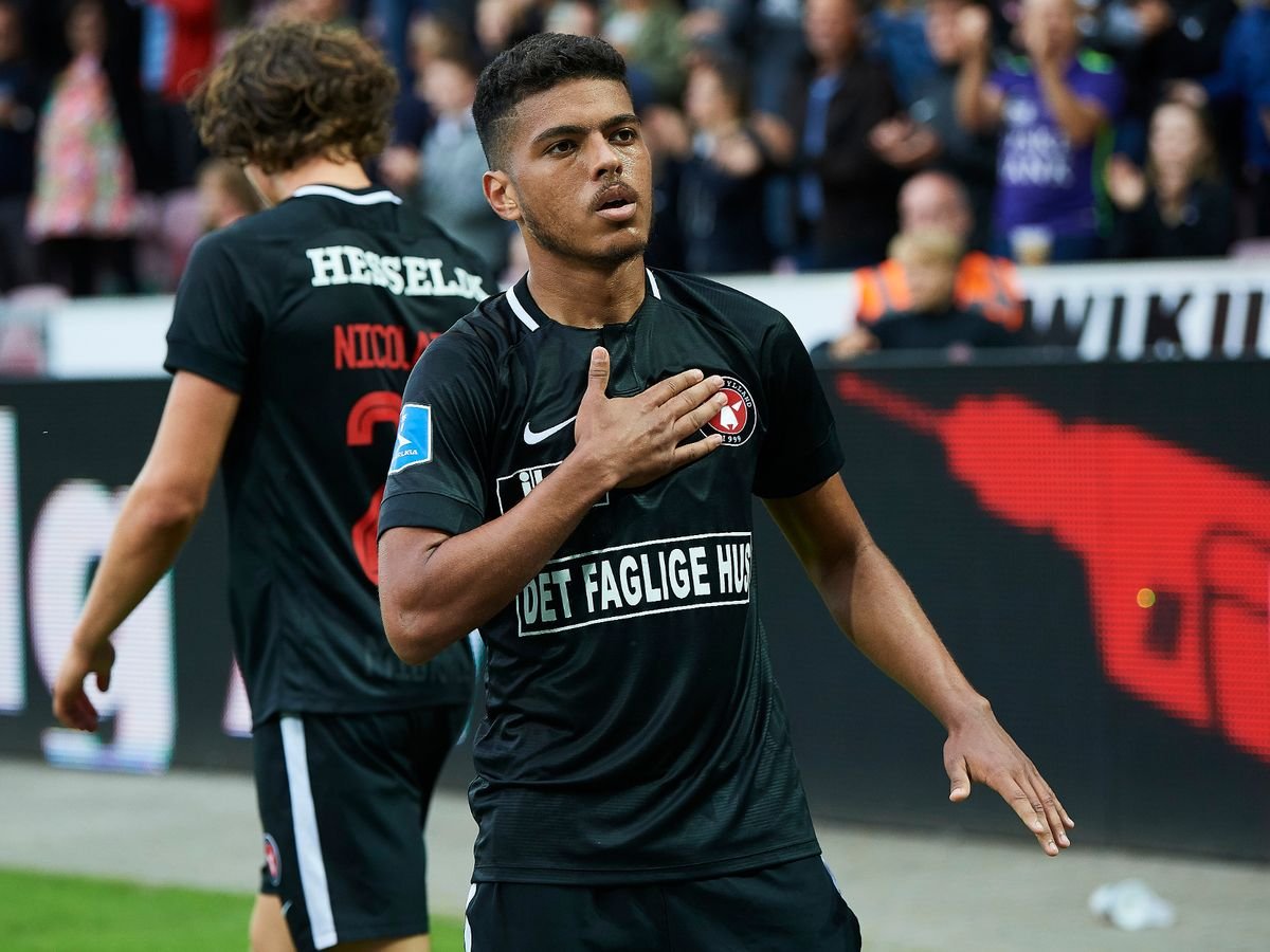Sources: Portland Timbers are in advanced talks to sign Brazilian attacking midfielder Evander from FC Midtjylland in a potential club record deal. Evander, 24, has 50g/38a in 165 apps in Denmark since joining in 2019. Former Brazil youth int'l. Would obviously be a DP.