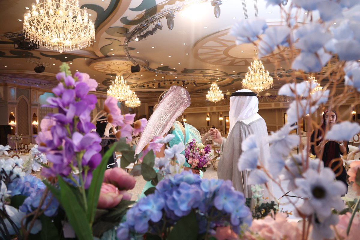 QutobBashayer's tweet photo. October 21, 2022 | Got married to my best friend 💍💘

ممتنة لكل شخص شاركنا فرحتنا كانت ليلة ما تتنسي بسبب مشاعركم و دعواتكم الحلوة لينا  🤍 https://t.co/5Gd7k5HACd