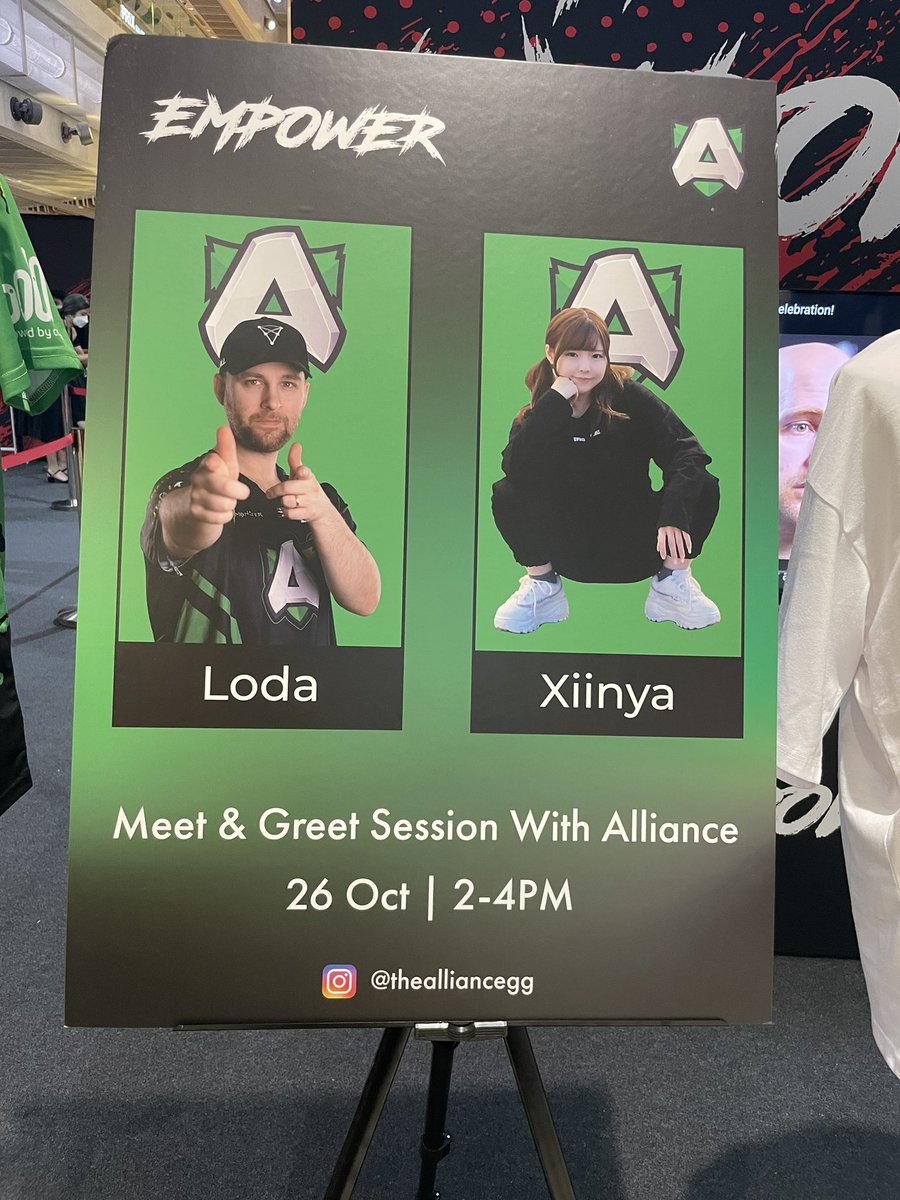 GamingNoodleMM's tweet photo. Gaming Noodle at @theAllianceGG Meet &amp; Greet #TI11 #Singapore #Alliance https://t.co/ojwN9FlmkG