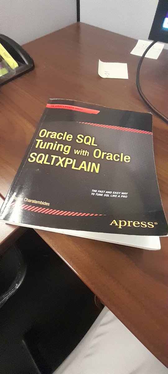 CloudDude_'s tweet image. Back to office today. Found one of my old hobbies #brokedbadays #oracle #sqltuning