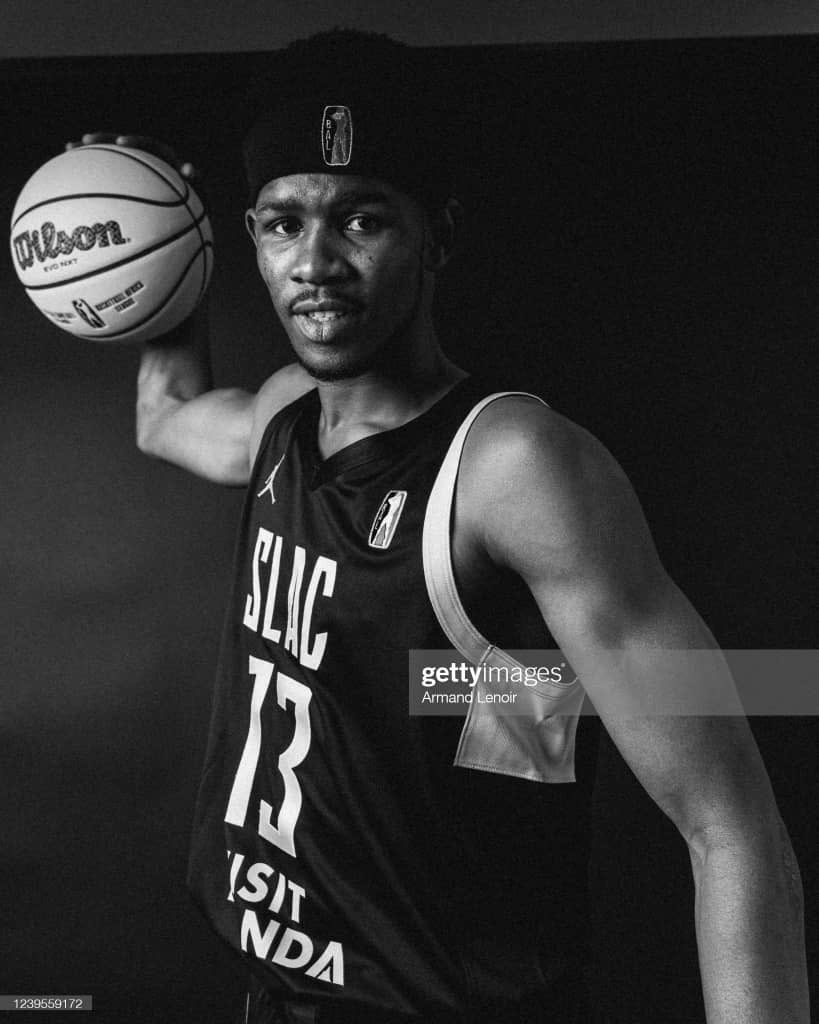 MouminyA's tweet photo. Joyeux anniversaire au futur Mikel Jordan One love et succès dans ta carrière bro . 

Sache que je crois en ton potentiel et un futur promoteur continue de bosser et rendez-vous au sommet🙏 https://t.co/WvzSGOmuVW